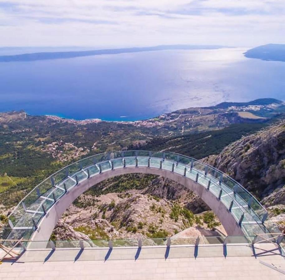 Apartment Zadoda Omiš Екстериор снимка