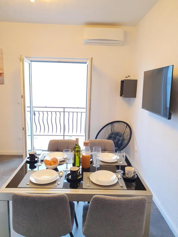 Apartment Zadoda Omiš Екстериор снимка