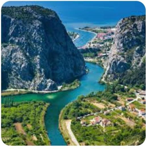 Apartment Zadoda Omiš Екстериор снимка